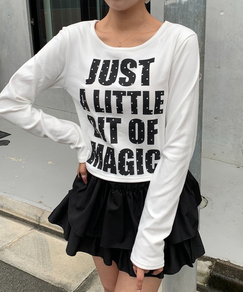 lilful(リルフル)の「レタリングロゴ クロップド丈 起毛ロンT(Tシャツ/カットソー・レディース・ホワイト/ブラック・F)」の5枚目の写真