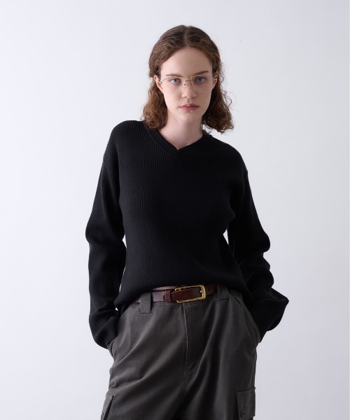 Perushu(ペルーシュ)の「Double Neck Ribbed VNeck Knit/ダブル ネック リブ Vネック ニット(ニット/セーター・メンズ・ベージュ/チャコールグレー/ブラック・MEDIUM/LARGE)」の14枚目の写真