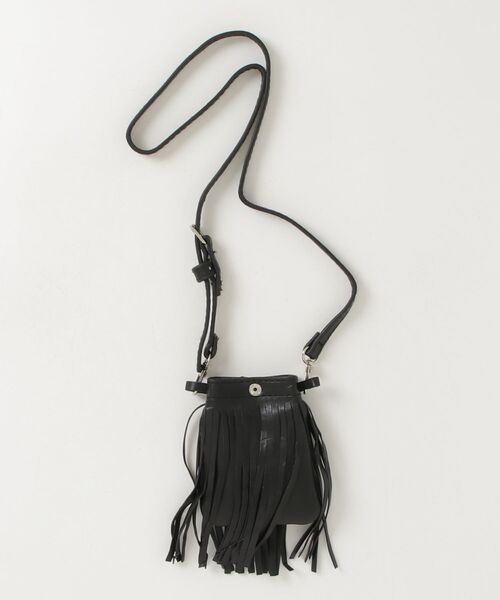 ROSE BUD(ローズバッド)の「FRINGE POCKET CHARM(ボディバッグ/ウエストポーチ・レディース・ブラック・ONE SIZE)」の3枚目の写真
