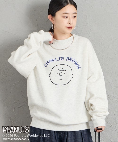 PEANUTS（ピーナッツ）の「[PEANUTS×JEANS FACTORY/ピーナッツ×ジーンズ ファクトリー] チャーリー・ブラウン / サガラ刺繍クルーネックスウェット（スウェット・レディース・オフホワイト/グレー/ブラック・S/L/M）」の17枚目の写真