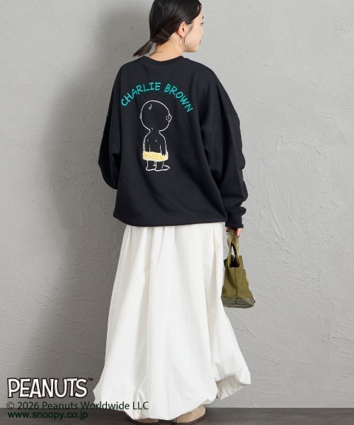 PEANUTS（ピーナッツ）の「[PEANUTS×JEANS FACTORY/ピーナッツ×ジーンズ ファクトリー] チャーリー・ブラウン / サガラ刺繍クルーネックスウェット（スウェット・レディース・オフホワイト/グレー/ブラック・S/L/M）」の7枚目の写真