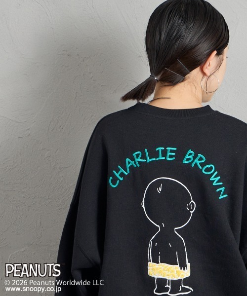 PEANUTS（ピーナッツ）の「[PEANUTS×JEANS FACTORY/ピーナッツ×ジーンズ ファクトリー] チャーリー・ブラウン / サガラ刺繍クルーネックスウェット（スウェット・レディース・オフホワイト/グレー/ブラック・S/L/M）」の15枚目の写真