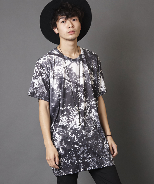 総柄グラフィック ビッグシルエットカットソー ビッグシルエットドロップショルダーTシャツ ビッグTシャツ 総柄グラフィック ビッグシルエットカットソー ビッグシルエットドロップショルダーTシャツ ビッグTシャツ