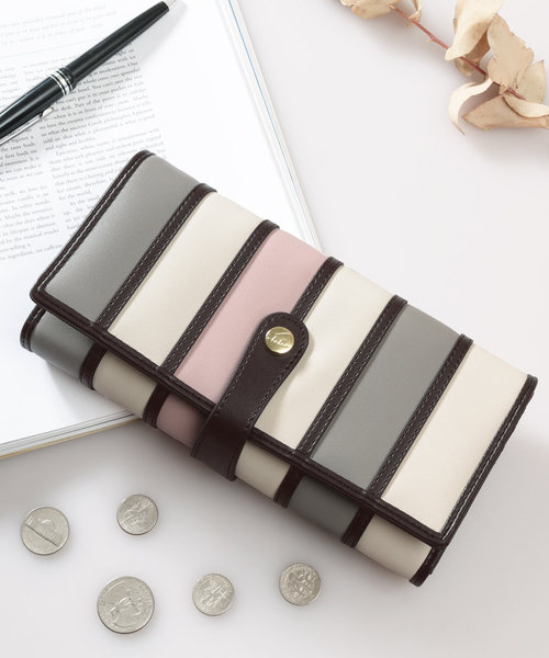 Clelia(クレリア)の「マルチカラー大容量アコーディオン長財布(財布・レディース・パープル系その他/レッド系その他/エメラルド/ピンク系その他/モカ/ラベンダー/ブルー系その他/レッド系その他2/ピンク系その他2/ブルー系その他2/ブラウン系その他/レッド系その他3/イエロー系その他/ブラウン系その他2/その他2/その他1/ピンク系その他3/パープル系その他2/ブラウン系その他3/グレー系その他/ブラウン系その他4/イエロー系その他2/ブラック/ベージュ/ネイビー/チョコ/キャメル/その他3/その他4/ブラウン系その他5/ピンク系その他4/ピンク×イエロー/グリーン×オレンジ/イエロー×グレー/ブラウン系その他6/バーガンディー/ピンク/ライトグリーン/ライトブラウン/モスグリーン/イエロー系その他3/グリーン系その他/A/D/B/C・ONE SIZE)」の2枚目の写真