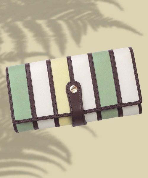 Clelia(クレリア)の「マルチカラー大容量アコーディオン長財布(財布・レディース・パープル系その他/レッド系その他/エメラルド/ピンク系その他/モカ/ラベンダー/ブルー系その他/レッド系その他2/ピンク系その他2/ブルー系その他2/ブラウン系その他/レッド系その他3/イエロー系その他/ブラウン系その他2/その他2/その他1/ピンク系その他3/パープル系その他2/ブラウン系その他3/グレー系その他/ブラウン系その他4/イエロー系その他2/ブラック/ベージュ/ネイビー/チョコ/キャメル/その他3/その他4/ブラウン系その他5/ピンク系その他4/ピンク×イエロー/グリーン×オレンジ/イエロー×グレー/ブラウン系その他6/バーガンディー/ピンク/ライトグリーン/ライトブラウン/モスグリーン/イエロー系その他3/グリーン系その他/A/D/B/C・ONE SIZE)」の16枚目の写真