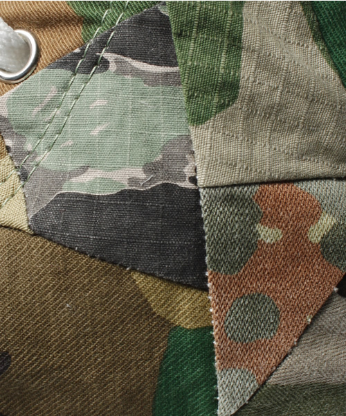 ANREALAGE(アンリアレイジ)の「ANREALAGE 迷彩パッチワークスニーカー(スニーカー・メンズ・カーキ・27/28)」の5枚目の写真