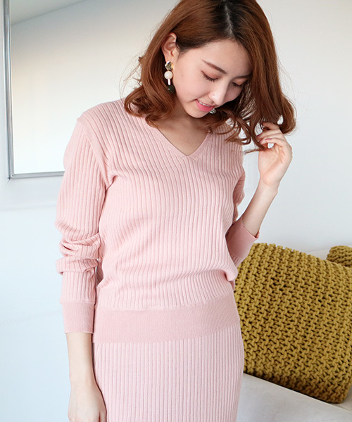 N.(N. Natural Beauty Basic)(エヌエヌナチュラルビューティーベーシック)の「ワイドリブセットアップニット【セットアップ対応商品】(ニット/セーター・レディース・ベージュ/ネイビー/ピンク/グレー・MEDIUM)」の4枚目の写真