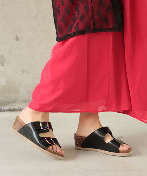 SESTO（セスト）の「ふわふわクッション入り。ウエッジタイプのダブルストラップコンフォートスポーツサンダル（サンダル・レディース・ブラック系その他/ターコイズブルー/イエロー/ピンクベージュ/レッド/ホワイト/ライトグレー/ピンク/ブラック/グレー系その他・M/LL/S/3L/L）」の4枚目の写真