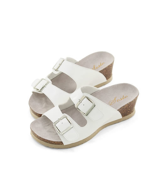 SESTO（セスト）の「ふわふわクッション入り。ウエッジタイプのダブルストラップコンフォートスポーツサンダル（サンダル・レディース・ブラック系その他/ターコイズブルー/イエロー/ピンクベージュ/レッド/ホワイト/ライトグレー/ピンク/ブラック/グレー系その他・M/LL/S/3L/L）」の21枚目の写真