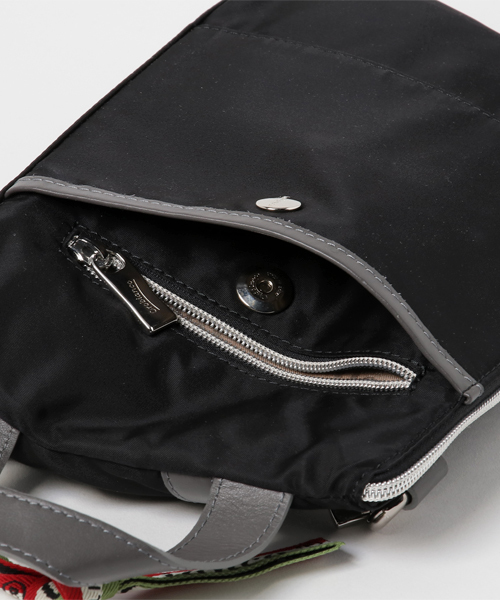 Orobianco（オロビアンコ）の「【Orobianco　オロビアンコ】　SMAKKO-G 03　コンパクト　2WAY ヨコ型　ショルダーバッグ　/　90630（ショルダーバッグ・メンズ・ブラック/カーキ/ネイビー/ブルー・FREE）」の9枚目の写真