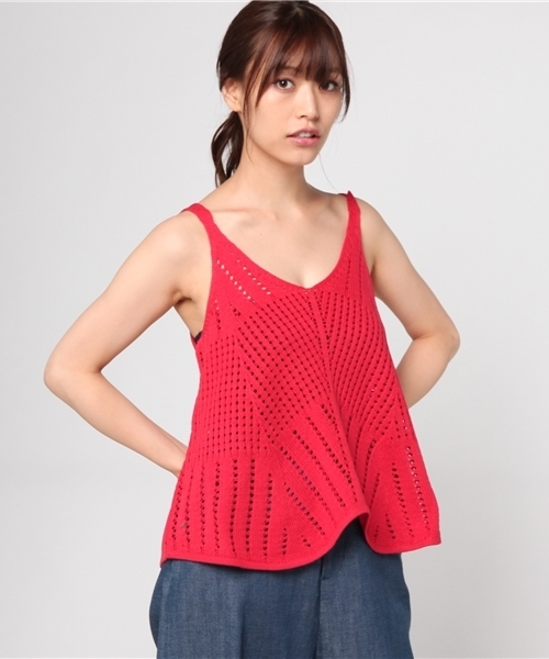 POU DOU DOU（プードゥドゥ）の「透かし編みAラインニットキャミ（キャミソール・レディース・レッド/ベージュ/ネイビー・3）」の10枚目の写真