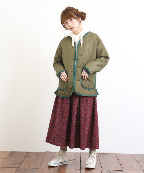 CUBE SUGAR（キューブシュガー）の「中綿キルト ミリタリージャケット（ミリタリージャケット・レディース・ネイビー/カーキ・M）」の3枚目の写真