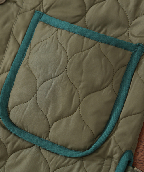 CUBE SUGAR（キューブシュガー）の「中綿キルト ミリタリージャケット（ミリタリージャケット・レディース・ネイビー/カーキ・M）」の11枚目の写真