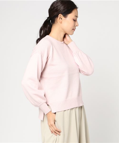 earth music&ecology(アースミュージックアンドエコロジー)の「シアバター加工ボリュームスリーブニットプルオーバー(ニット/セーター・レディース・ネイビー/サックスブルー/アイボリー/ラベンダー/杢グレー/ライトピンク・FREE)」の6枚目の写真