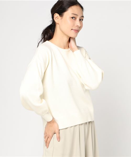 earth music&ecology(アースミュージックアンドエコロジー)の「シアバター加工ボリュームスリーブニットプルオーバー(ニット/セーター・レディース・ネイビー/サックスブルー/アイボリー/ラベンダー/杢グレー/ライトピンク・FREE)」の2枚目の写真