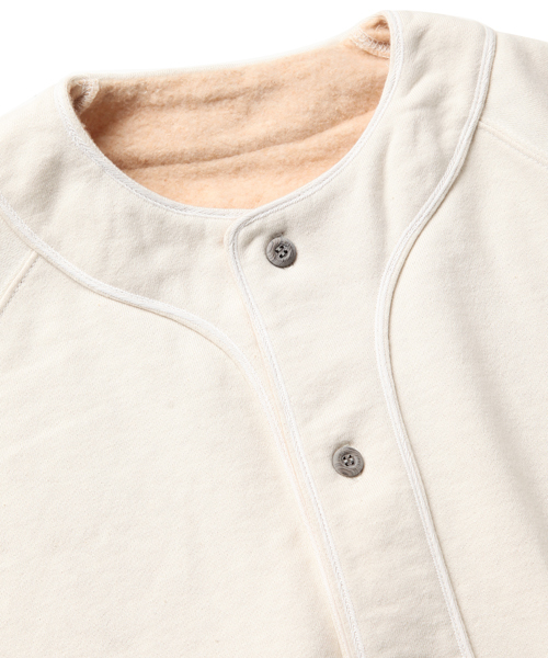 AUGUSTE PRESENTATION(オーギュストプレゼンテーション)の「AUGUSTE PRESENTATION/ベースボールシャツ(Tシャツ/カットソー・メンズ・オフホワイト・MEDIUM/LARGE)」の6枚目の写真