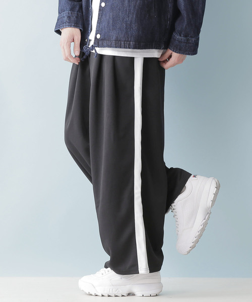 MONO-MART（モノマート）の「ジャージライントラックパンツ(スキニー/テーパード/ワイド)（その他パンツ・メンズ・ブラック系その他/ブラック系その他3/ブラック系その他2・L/L size/LARGE/M/M size/MEDIUM）」の3枚目の写真