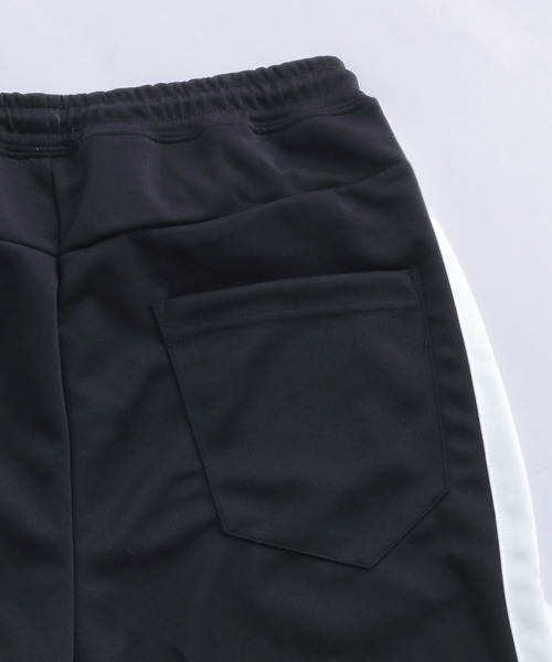 MONO-MART（モノマート）の「ジャージライントラックパンツ(スキニー/テーパード/ワイド)（その他パンツ・メンズ・ブラック系その他/ブラック系その他3/ブラック系その他2・L/L size/LARGE/M/M size/MEDIUM）」の11枚目の写真