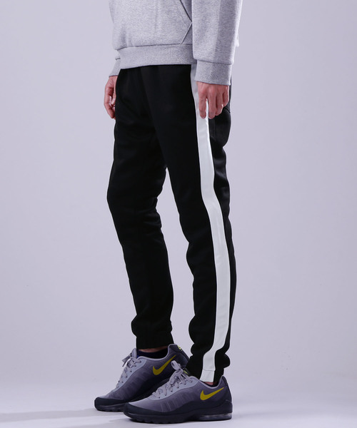 MONO-MART（モノマート）の「ジャージライントラックパンツ(スキニー/テーパード/ワイド)（その他パンツ・メンズ・ブラック系その他/ブラック系その他3/ブラック系その他2・L/L size/LARGE/M/M size/MEDIUM）」の21枚目の写真