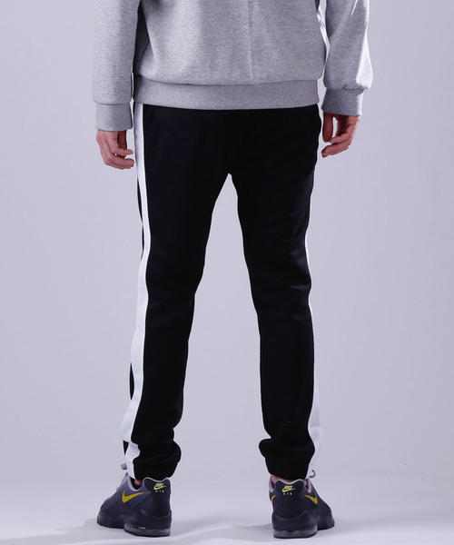 MONO-MART（モノマート）の「ジャージライントラックパンツ(スキニー/テーパード/ワイド)（その他パンツ・メンズ・ブラック系その他/ブラック系その他3/ブラック系その他2・L/L size/LARGE/M/M size/MEDIUM）」の22枚目の写真