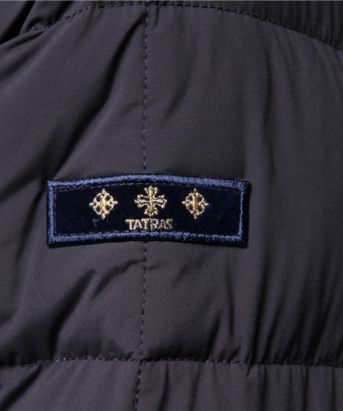 TATRAS(タトラス)の「TUCANO(ダウンジャケット/コート・メンズ・ネイビー/ブラック/チャコールグレー/ワイン・1/2/3)」の11枚目の写真