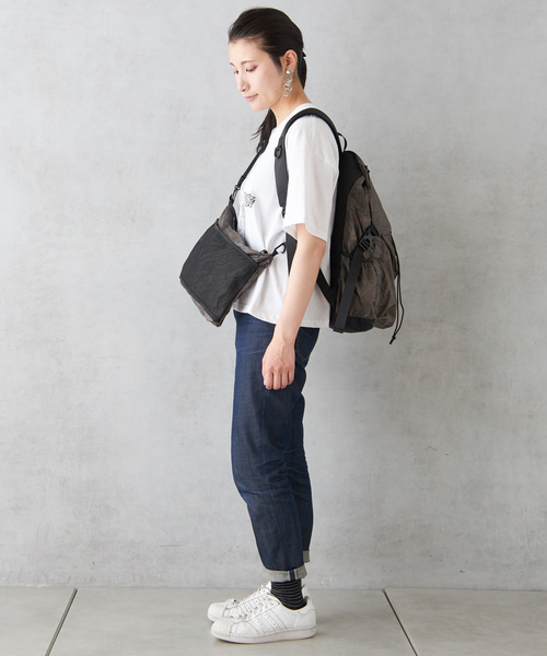 BURLAP OUTFITTER(バーラップアウトフィッター)の「【BURLAP OUTFITTER×ear】(RED LIST)サコッシュ(ショルダーバッグ・レディース・ブラック・FREE)」の18枚目の写真