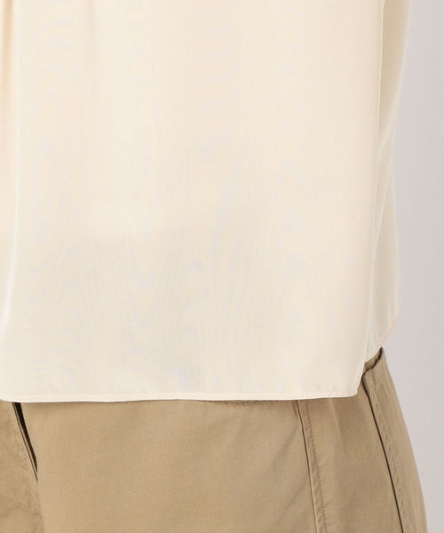 SHIPS（シップス）の「フロントギャザーショートスリーブブラウス（シャツ/ブラウス・レディース・グレー/オフホワイト/ピンク・38/36）」の12枚目の写真