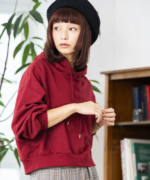 WEGO(ウィゴー)の「WEGO/デイリーショートパーカー(パーカー・レディース・杢グレー/マスタード/オフホワイト/ワイン/ブラック/グリーン/ピンク・FREE)」の7枚目の写真