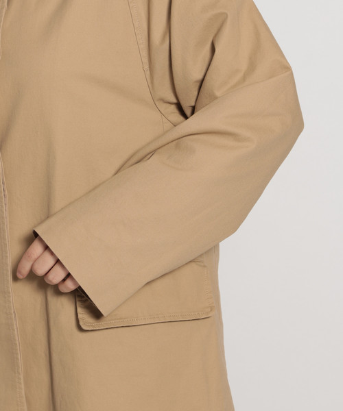niko and...（ニコアンド）の「コットンツイル起毛ステンカラーコート（ステンカラーコート・レディース・ベージュ・MEDIUM/LARGE）」の2枚目の写真