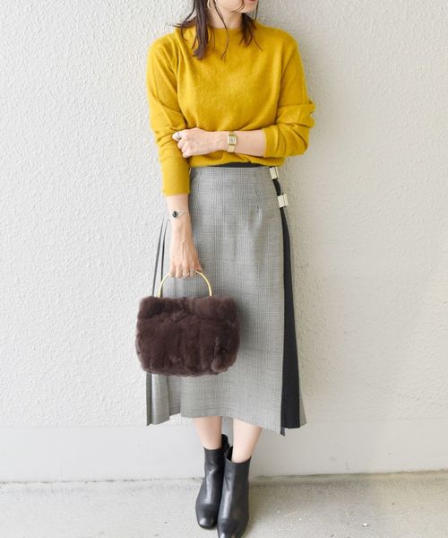 SHIPS(シップス)の「モヘアハイネックプルオーバー(ニット/セーター・レディース・ベージュ/イエロー/ブルー・ONE SIZE)」の8枚目の写真