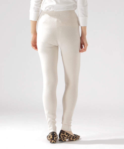 BAYFLOW(ベイフロー)の「ハニカムガラニットレギンス(レギンス/スパッツ・レディース・チャコール/グレー/オフホワイト/パープル・SMALL/MEDIUM)」の20枚目の写真