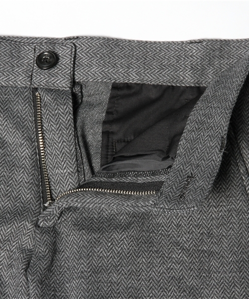MEN'S BIGI(メンズビギ)の「【ゲイナー2014年1月号掲載商品】カーゴスラックス/ウールジャージー(カーゴパンツ・メンズ・グレー/ダークグレー・SMALL/MEDIUM/LARGE)」の9枚目の写真