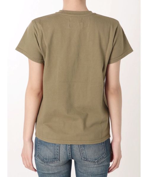 Ungrid(アングリッド)の「コンパクトTee(Tシャツ/カットソー・レディース・ブラック/レッド/オフホワイト/オリーブ・FREE)」の8枚目の写真
