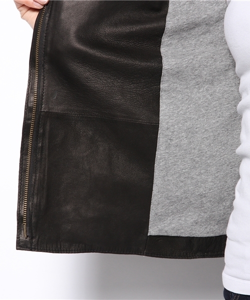 SHIPS for women（シップスフォーウィメン）の「ラムレザー ノーカラージャケット（ノーカラージャケット・レディース・ブラック/ベージュ系その他・38/36）」の6枚目の写真