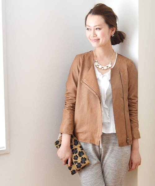 SHIPS for women（シップスフォーウィメン）の「ラムレザー ノーカラージャケット（ノーカラージャケット・レディース・ブラック/ベージュ系その他・38/36）」の20枚目の写真