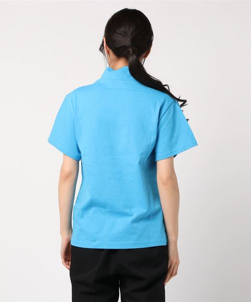 PUNYUS(プニュズ)の「カラーロゴハイネックTシャツ(Tシャツ/カットソー・レディース・ブラウン/ピンク/オレンジ/ブルー/グリーン・1/2/4/3)」の7枚目の写真