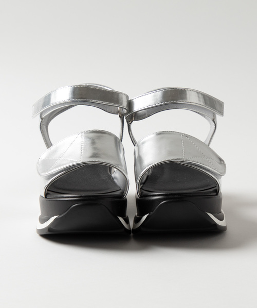 WEGO（ウィゴー）の「WEGO/厚底ベルトスポーツサンダル（サンダル・レディース・ホワイト/ブラック/シルバー・MEDIUM/LARGE）」の12枚目の写真