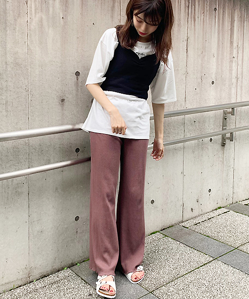 apres jour（アプレジュール）の「バックリボンビスチェTセット【ZOZOTOWN限定アイテム】（Tシャツ/カットソー・レディース・ブラック/モカ・フリー）」の9枚目の写真