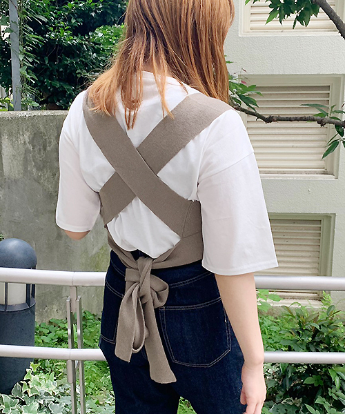 apres jour（アプレジュール）の「バックリボンビスチェTセット【ZOZOTOWN限定アイテム】（Tシャツ/カットソー・レディース・ブラック/モカ・フリー）」の16枚目の写真