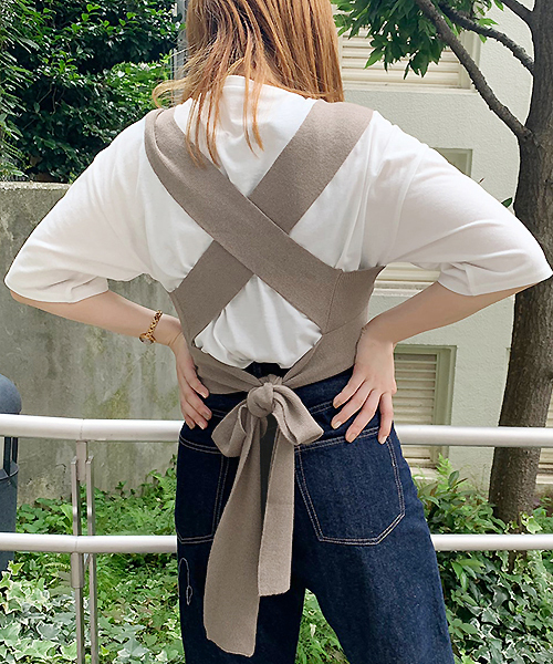 apres jour（アプレジュール）の「バックリボンビスチェTセット【ZOZOTOWN限定アイテム】（Tシャツ/カットソー・レディース・ブラック/モカ・フリー）」の17枚目の写真