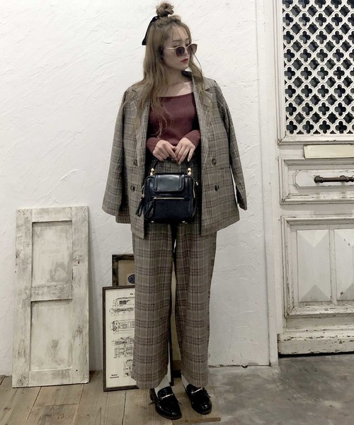 archives（アルシーヴ）の「スクエアZIP Bag（ショルダーバッグ・レディース・ブラック/ブラウン/レンガ・MEDIUM）」の22枚目の写真