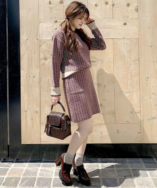 archives（アルシーヴ）の「スクエアZIP Bag（ショルダーバッグ・レディース・ブラック/ブラウン/レンガ・MEDIUM）」の17枚目の写真