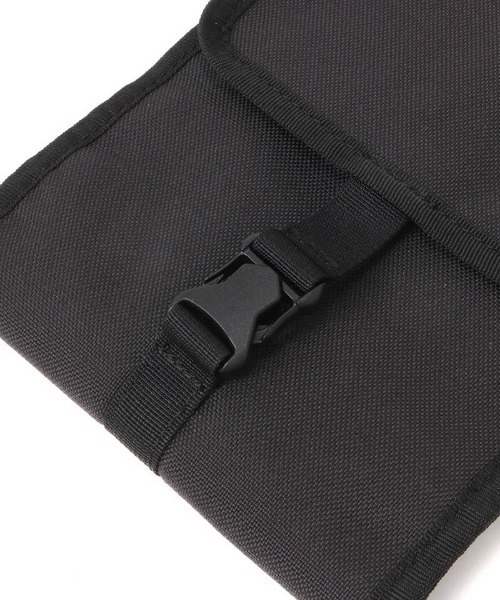 CHUMS(チャムス)の「【CHUMS】Spruce Pocket Organizer(ショルダーバッグ・メンズ・ブラック/ネイビー/レッド/グリーン/ブラック系その他/ワイン・FREE)」の14枚目の写真