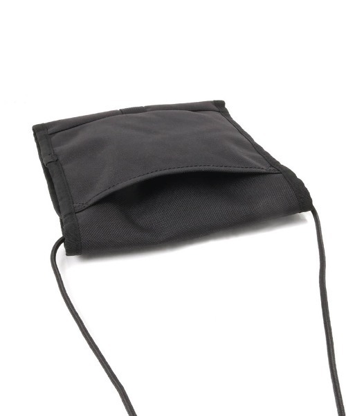 CHUMS（チャムス）の「【CHUMS】Spruce Pocket Organizer（ショルダーバッグ・メンズ・ブラック/ネイビー/レッド/グリーン/ブラック系その他/ワイン・FREE）」の16枚目の写真