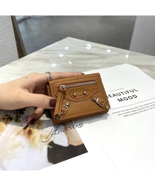【グッシオ】レザー　ミニウォレット