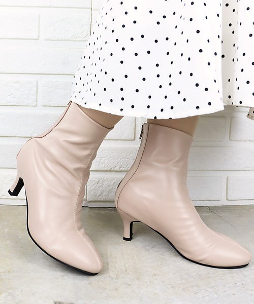 LibertyDoll(リバティードール)の「Liberty doll / ストレッチフィットのバックファスナーショートブーツ(9061)(ブーツ・レディース・ブラック/ベージュ/アイボリー・LL/S/M/L)」の12枚目の写真