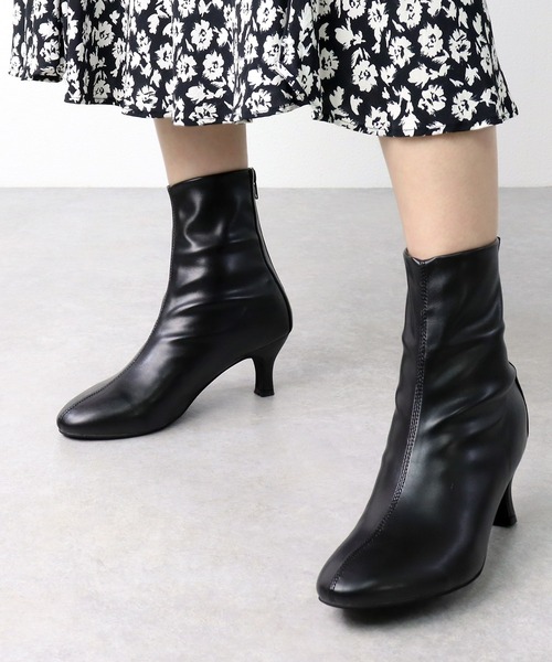 LibertyDoll(リバティードール)の「Liberty doll / ストレッチフィットのバックファスナーショートブーツ(9061)(ブーツ・レディース・ブラック/ベージュ/アイボリー・LL/S/M/L)」の10枚目の写真