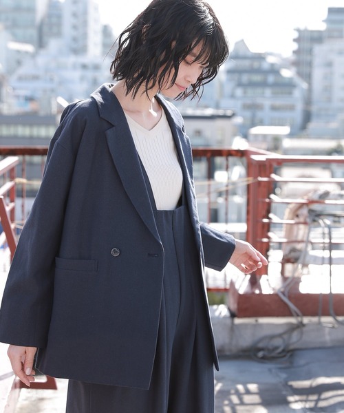 LAKOLE(ラコレ)の「サマーツイードダブルジャケット / 933530(テーラードジャケット・レディース・オフホワイト/ネイビー/キャメル・SMALL/MEDIUM)」の2枚目の写真