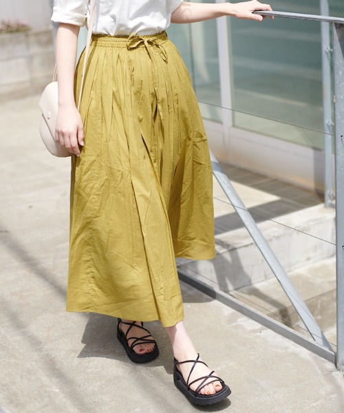 natural couture（ナチュラルクチュール）の「ギャザーフレアカラースカート（スカート・レディース・ブラック/パープル/カーキ/イエロー/ラベンダー・FREE）」の5枚目の写真