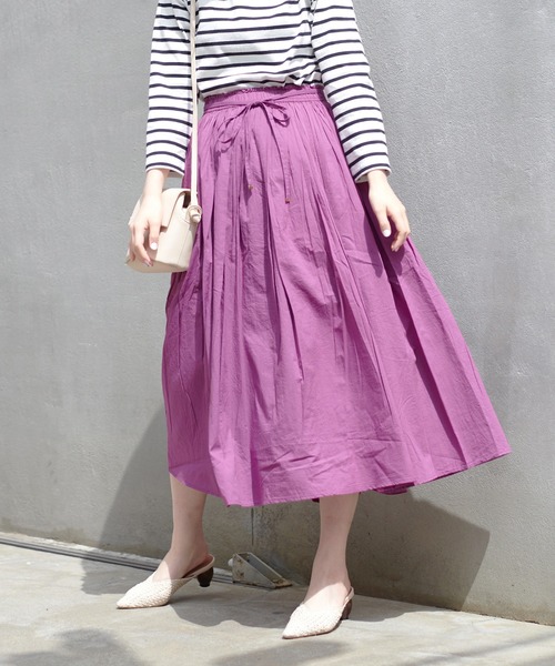 natural couture（ナチュラルクチュール）の「ギャザーフレアカラースカート（スカート・レディース・ブラック/パープル/カーキ/イエロー/ラベンダー・FREE）」の16枚目の写真